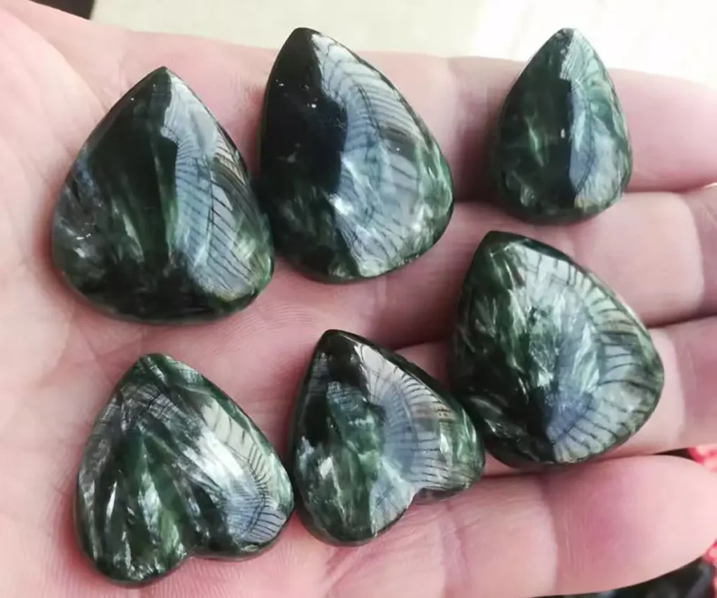 Seraphinite Heart Pendant natural green seraphinite stone heart pendants for jewelry making