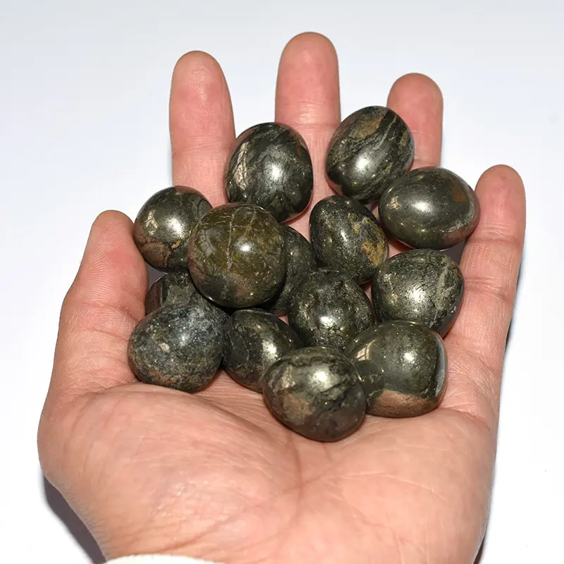 Pyrite Tumbled Stone Wholesale natural polished 20-30mm crystal stones in hand