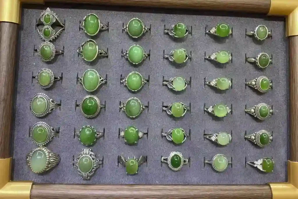 Jade Stone Meaning featured in S925 silver rings with green jade stones